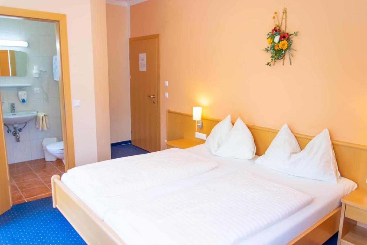 Strandhotel Burgstaller Feld am See Exterior foto