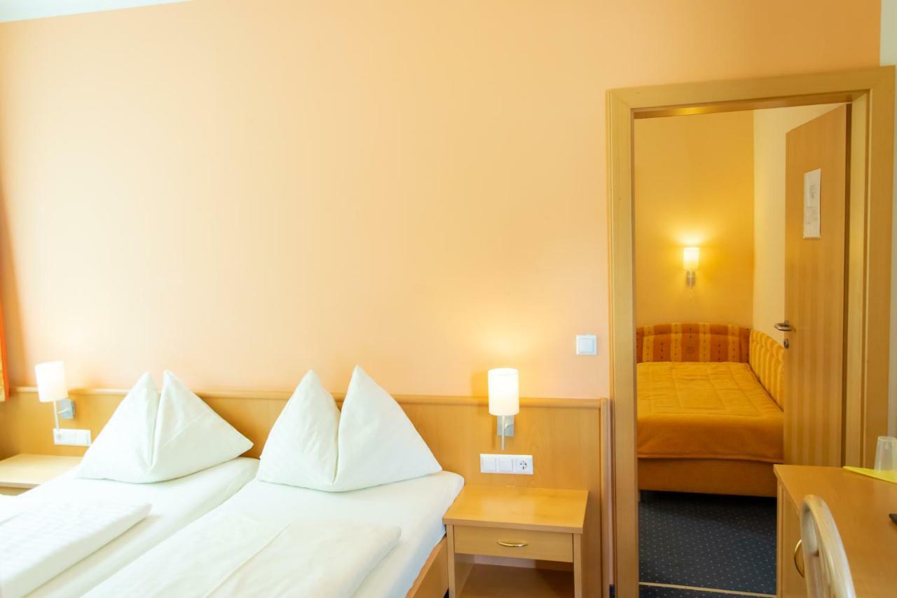 Strandhotel Burgstaller Feld am See Exterior foto